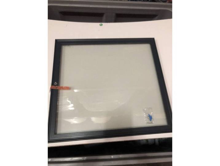 VITRINE VEGA 65 x 70 alu gris