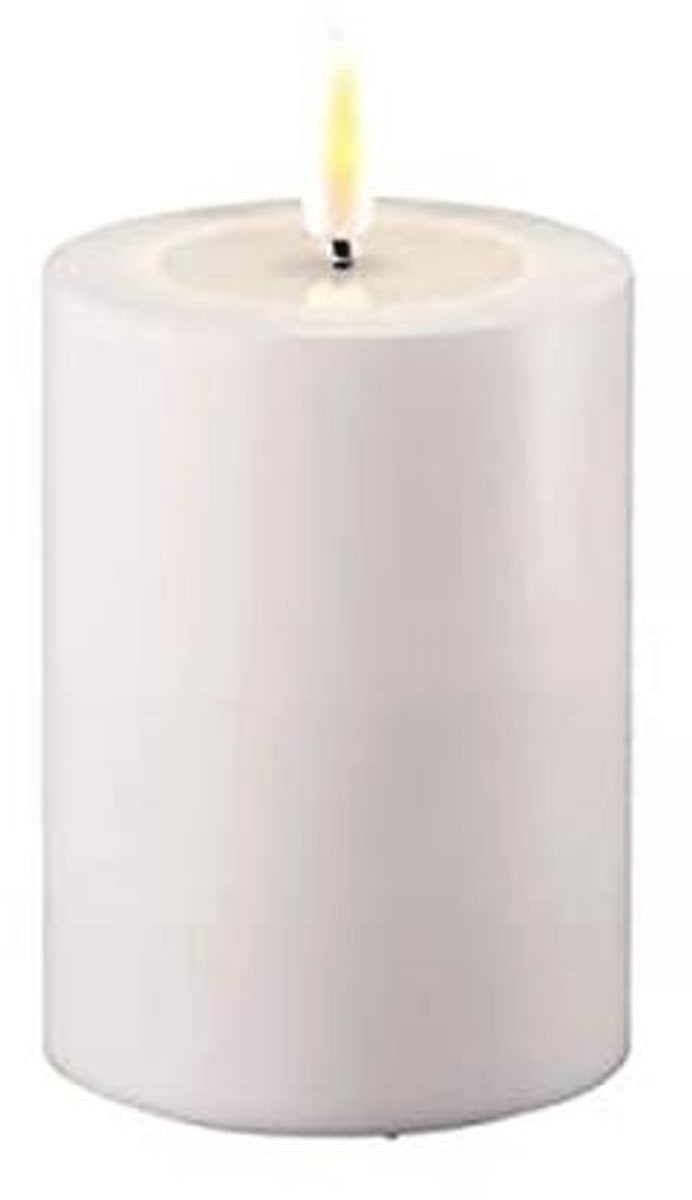Led-kaars Deluxe met Realistische Vlam - Indoor Kaars met Timerfunctie en Warmwit Licht, 7,5 x 10 cm