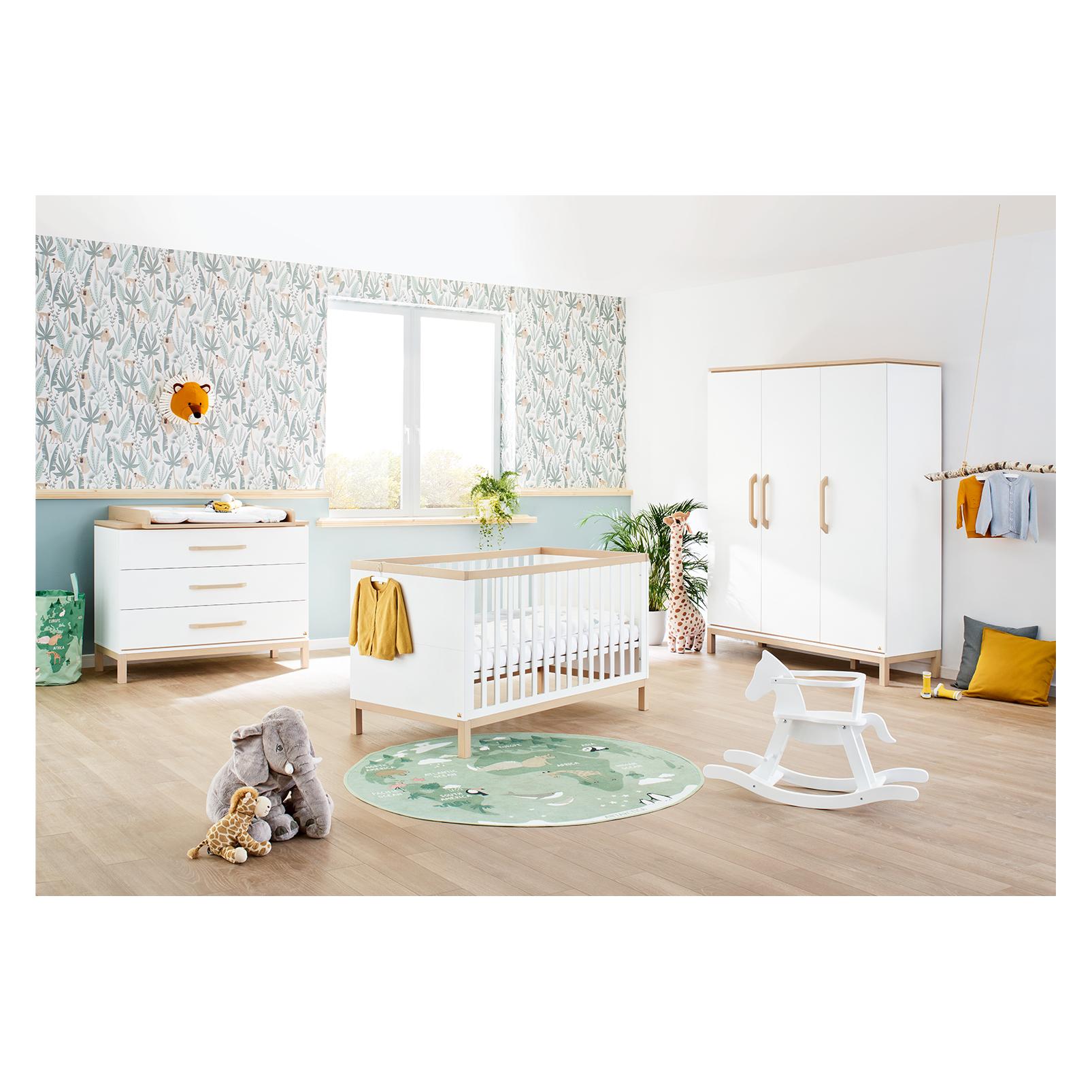 Pinolino Kinderzimmer-Set 'Light' breit gross, 3-tlg. (Babybett, Kinderkleiderschrank, Wickelkommode) (4035769051969)