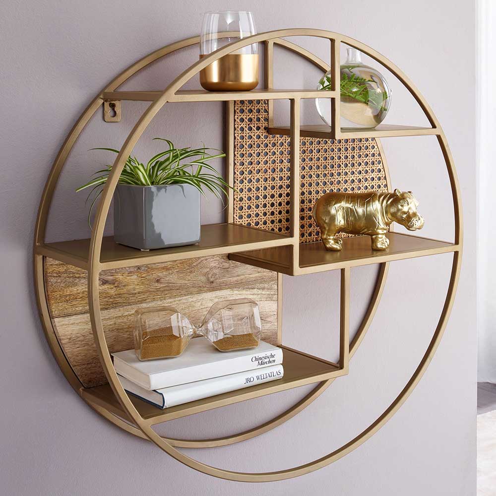 Pharao24.de Rundes Wand Regal in Messingfarben Rattan und Metall