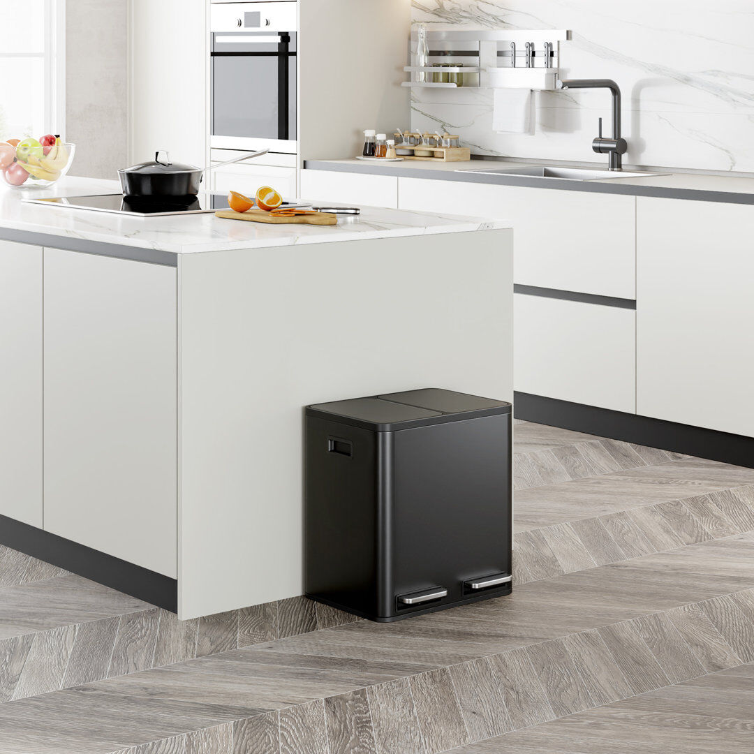 VonHaus Stainless Steel 30 Litre Step On Multi-Compartments Trash & Recycling Bin Matte Black 30L