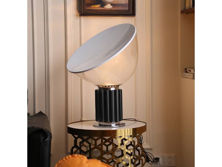 Italien Taccia LED lampes de Table pour chambre bureau réglable moderne lampadaires salon décoration intérieur luminaire
