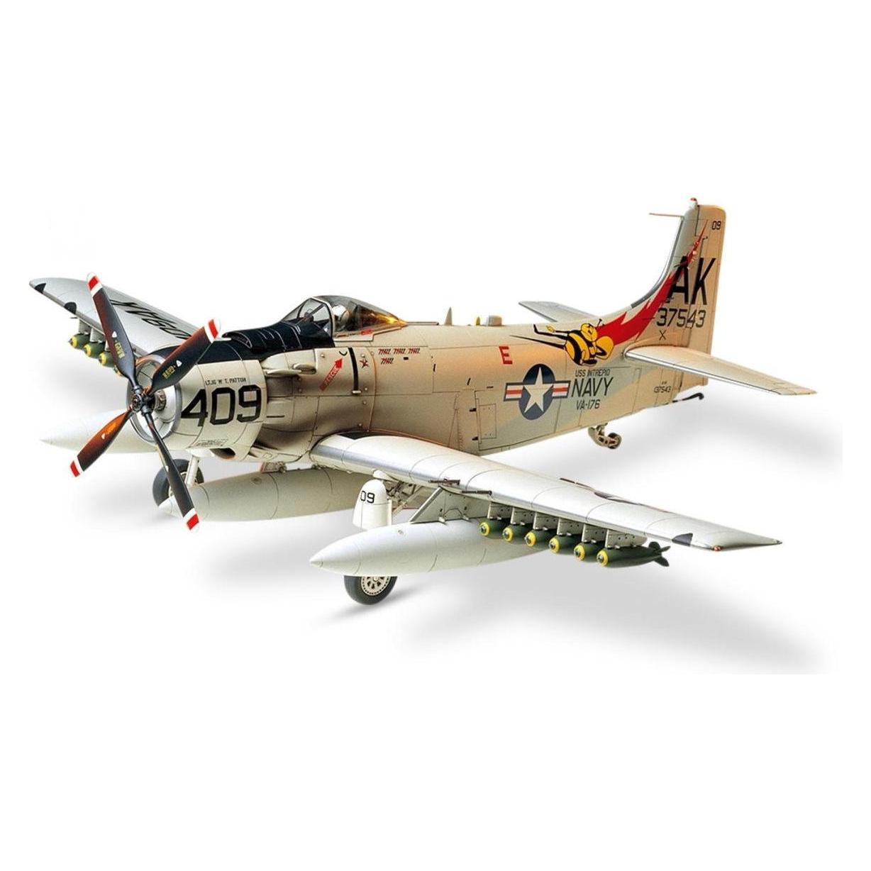 Tamiya Douglas Skyr.AD-6 (TAM 61058)