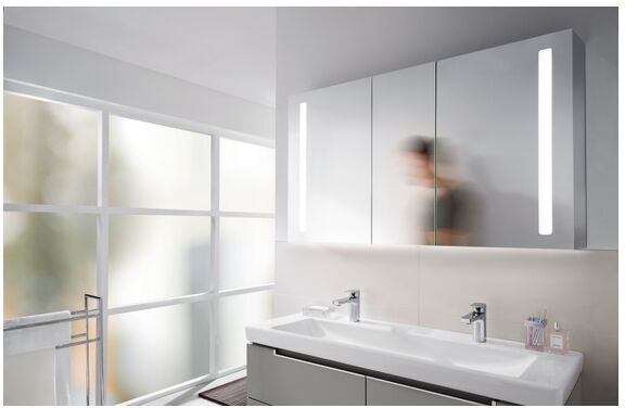 Villeroy und Boch Villeroy & Boch My View 14+ Spiegelschrank A4331300  130 x 75 x 17,3 cm, LED, 3 Türen, Medizinbox