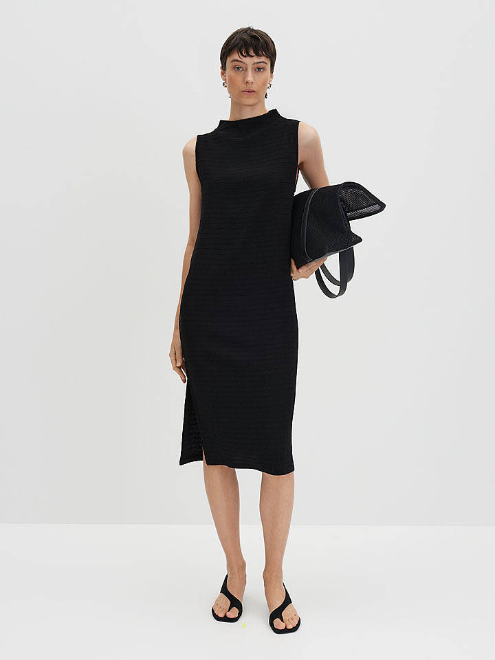 Someday Kleid in Schwarz - 40