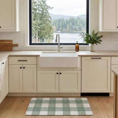 Eddie Bauer Holiday Wellness Kitchen Mats