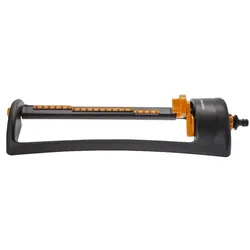 Fiskars Wassersparender Sprinkler mit Metalfuß 1023661