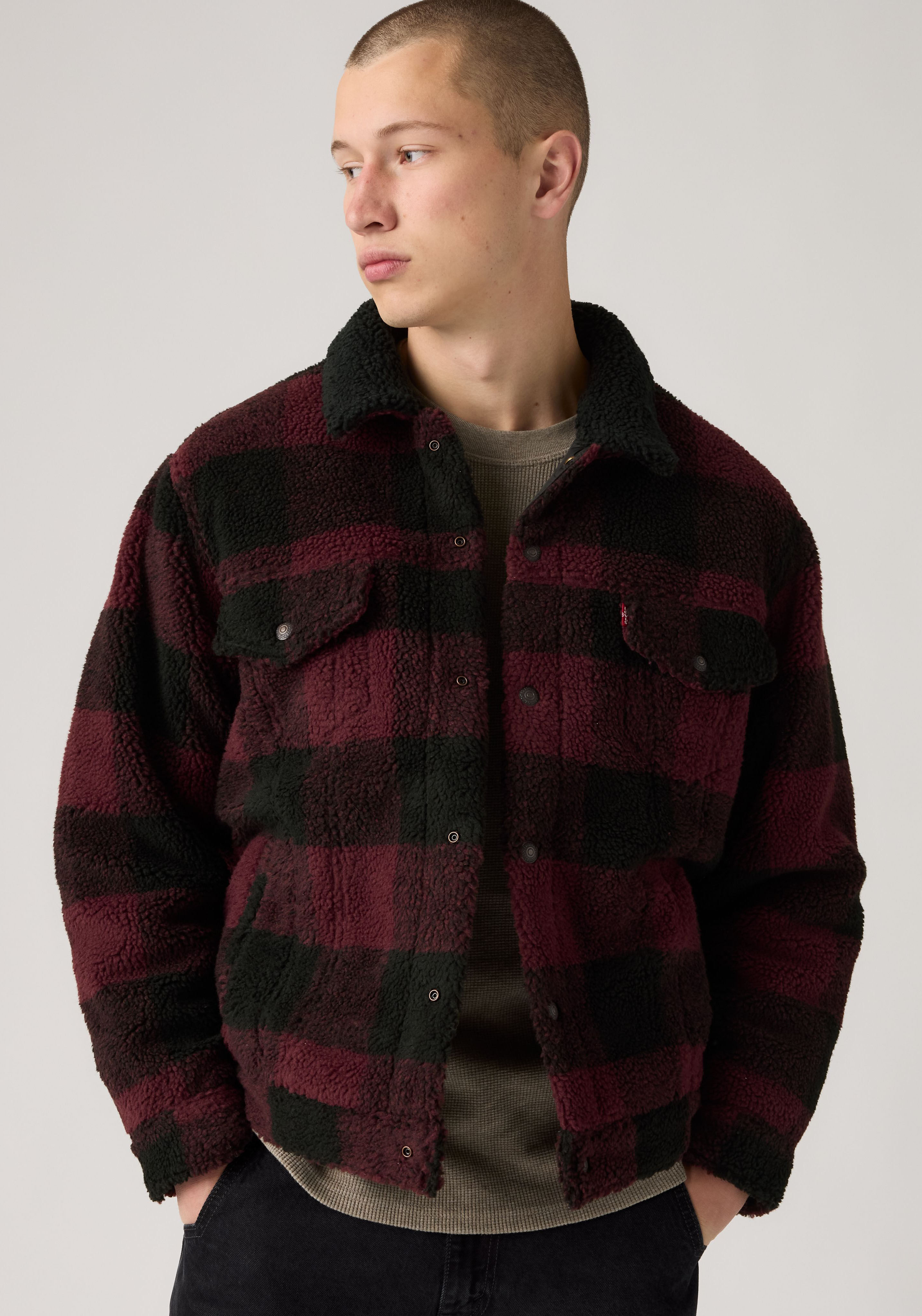 Fleecejacke LEVI'S "TYPE 3 EXT SHERPA TRUCKER", Herren, Gr. L, rot (wine), Fleece, Obermaterial: 100% Polyester, kariert, hüftlang, angesetztes Bündchen, Jacken Fleecejacke, Druckknopfverschluss, seitliche Eingrifftaschen wine L