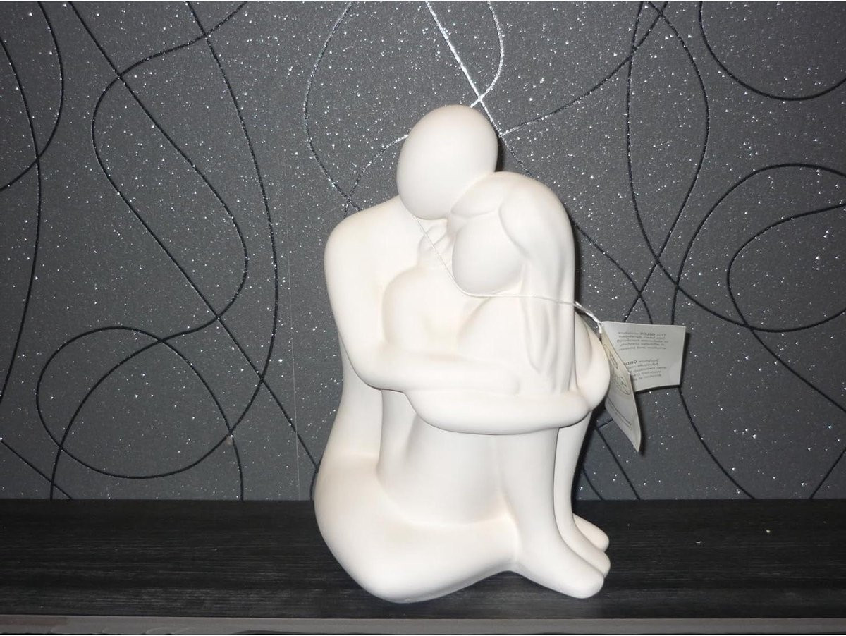 Handgemaakt keramisch liefdespaar decoratief beeldje voor op tafel, wit, 25 cm