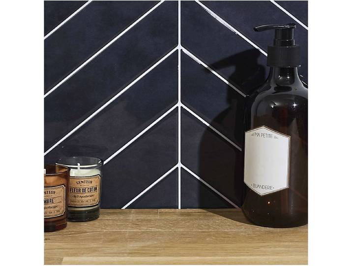 Selbstklebendes Rückwand-Set EDI 4-teilig plastik schwarz 29x23x0.1cm