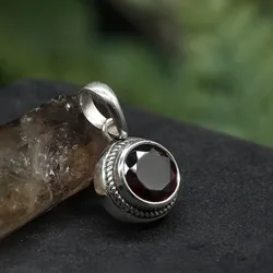 Drachensilber Granat Steinschmuck Anhänger 925 Silber - Rot