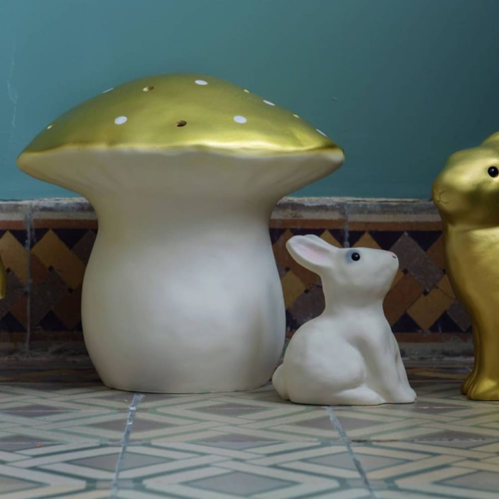Egmont Toys Lámpara de noche led con forma de champiñón dorado
