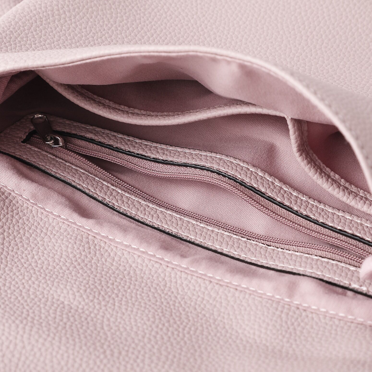Umhängetasche MARCO TOZZI, Damen, Gr. B/H/T: 32cm x 25cm x 3cm, rosa (rose), Lederimitat, unifarben, Taschen Umhängetasche, Damen Handtasche, Schultertasche mit Logoschriftzug rose B/H/T: 32cm x 25cm x 3cm