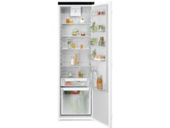 Réfrigérateur encastrable blanc - ELECTROLUX - 310 l - Commande tactile - Écran LCD - Refroidissement rapide