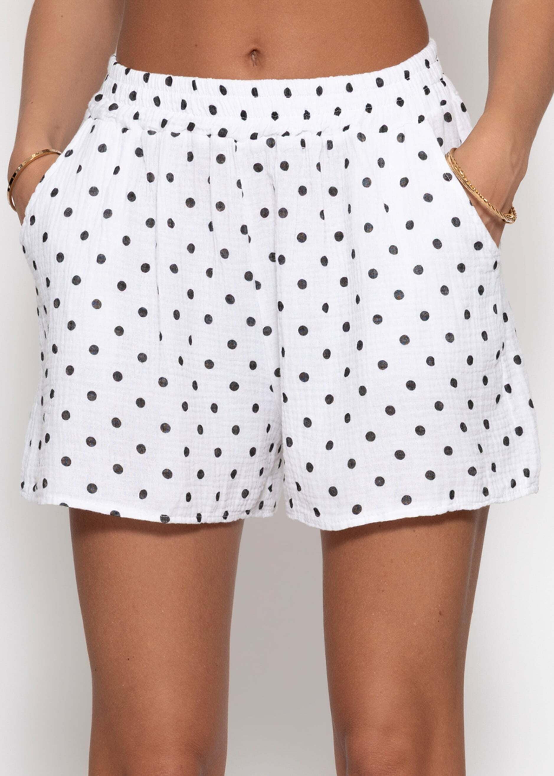 Shorts SASSYCLASSY "Musselin Shorts mit Punkten", Damen, Gr. S-36, EURO, weiß (sanftes weiß), Weitere Stoffart, Obermaterial: 100% Baumwolle CO., kurz, Hosen Shorts, Lockere Baumwollshorts mit elastischem Bund und seitlichen Taschen