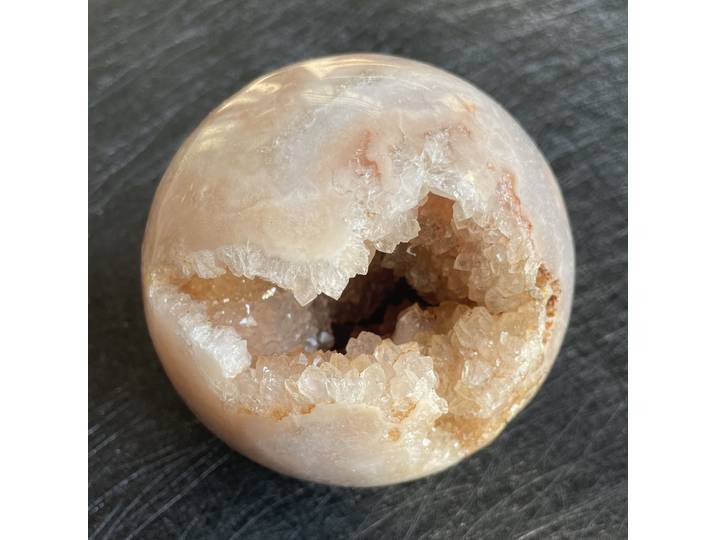 Sphère d'agate Sakura rose en améthyste naturelle, 742g, boule à dents ouvertes, décoration, sphère de Quartz polie, guérison Reiki