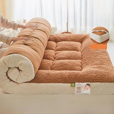 Uplifted Goods Soft Lamb Velvet Foldable Mattress Pad orange 150x200cm