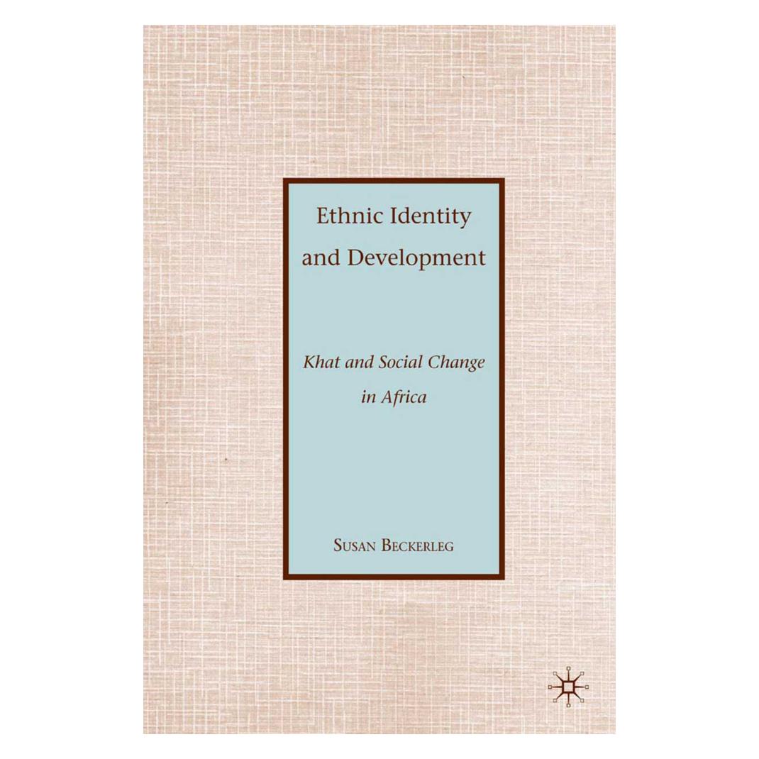 Springer Ethnic Identity and Development (Englisch, Softcover, S Beckerleg, S. Beckerleg, Susan Beckerleg) (55820591)