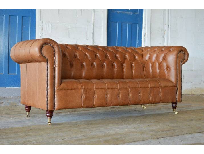 JVmoebel Chesterfield-Sofa Elegante Ledercouch im Chesterfield-Stil in Grau, Made in Europa