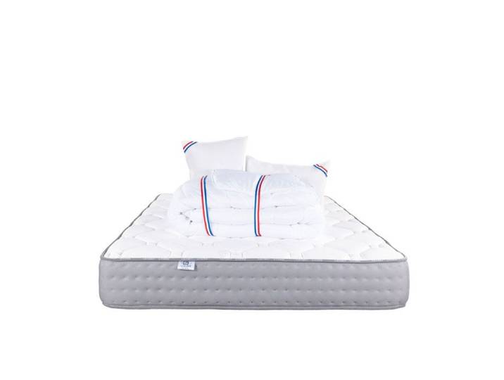 Matelas 140x200 cm Zen 20 cm mémoire de forme ferme face été/hiver + 2 oreillers + couette