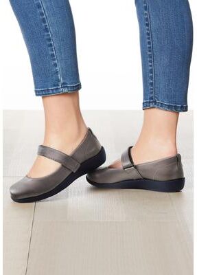 Women's The Carla Mary Jane Flat by Comfortview in Gunmetal (Size 12 M)