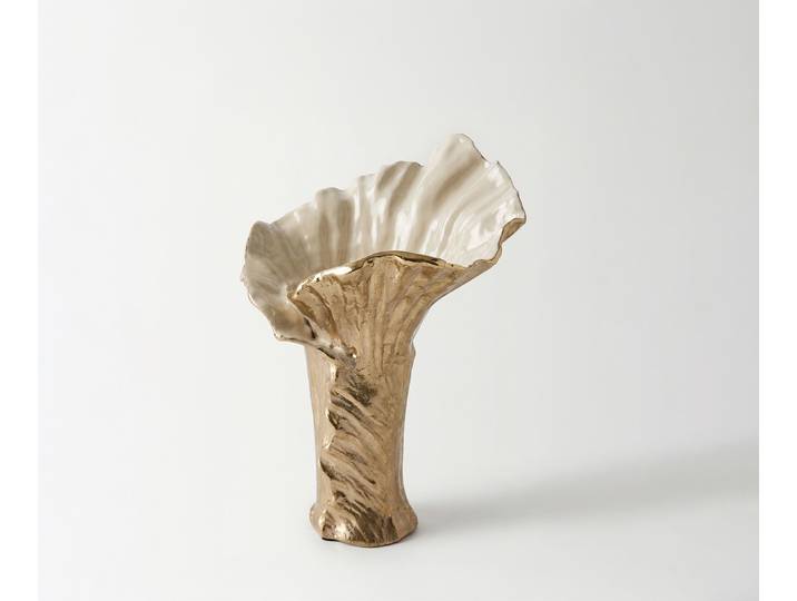 Vase Floris B31 x T30 x H42 cm Aluminium Champagner Ivory Handgemacht, Wohnaccessoires