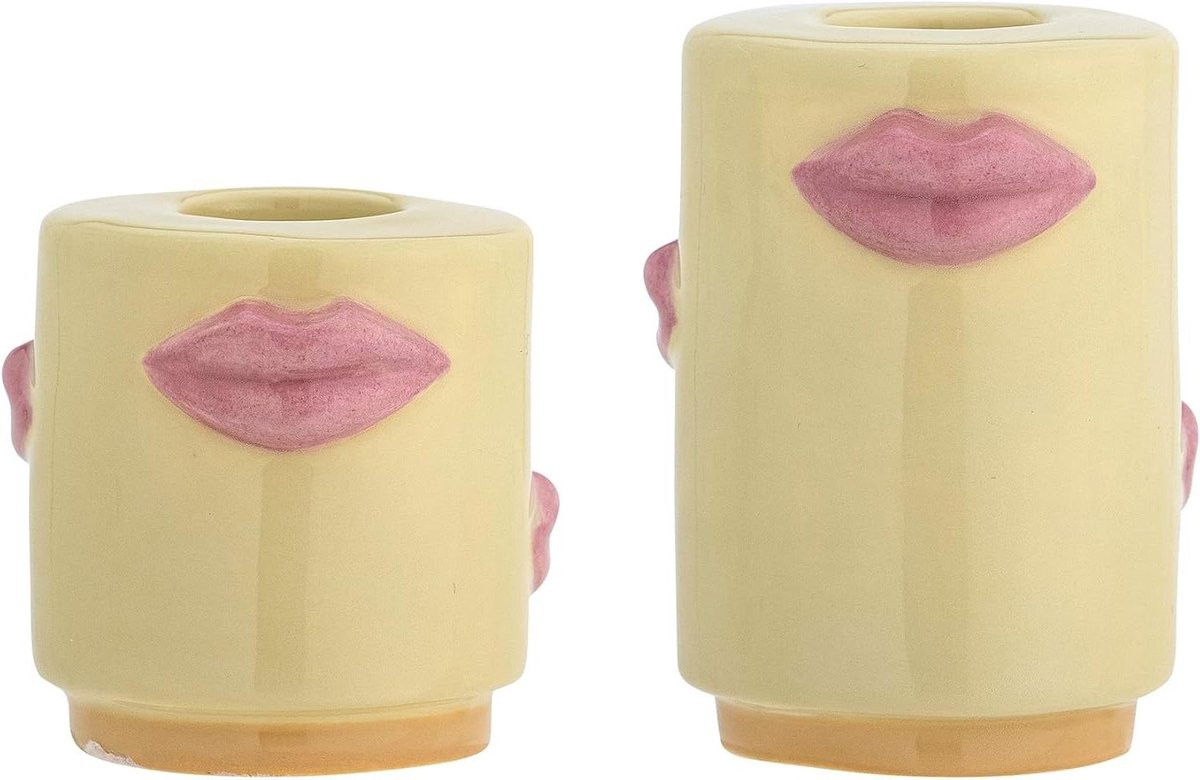 Set van 2 gele decoratieve kandelaars met lipmotief