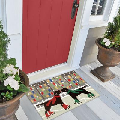 Liora Manne Lush Decor Frontporch Holiday Ice Dogs Indoor/Outdoor Mat