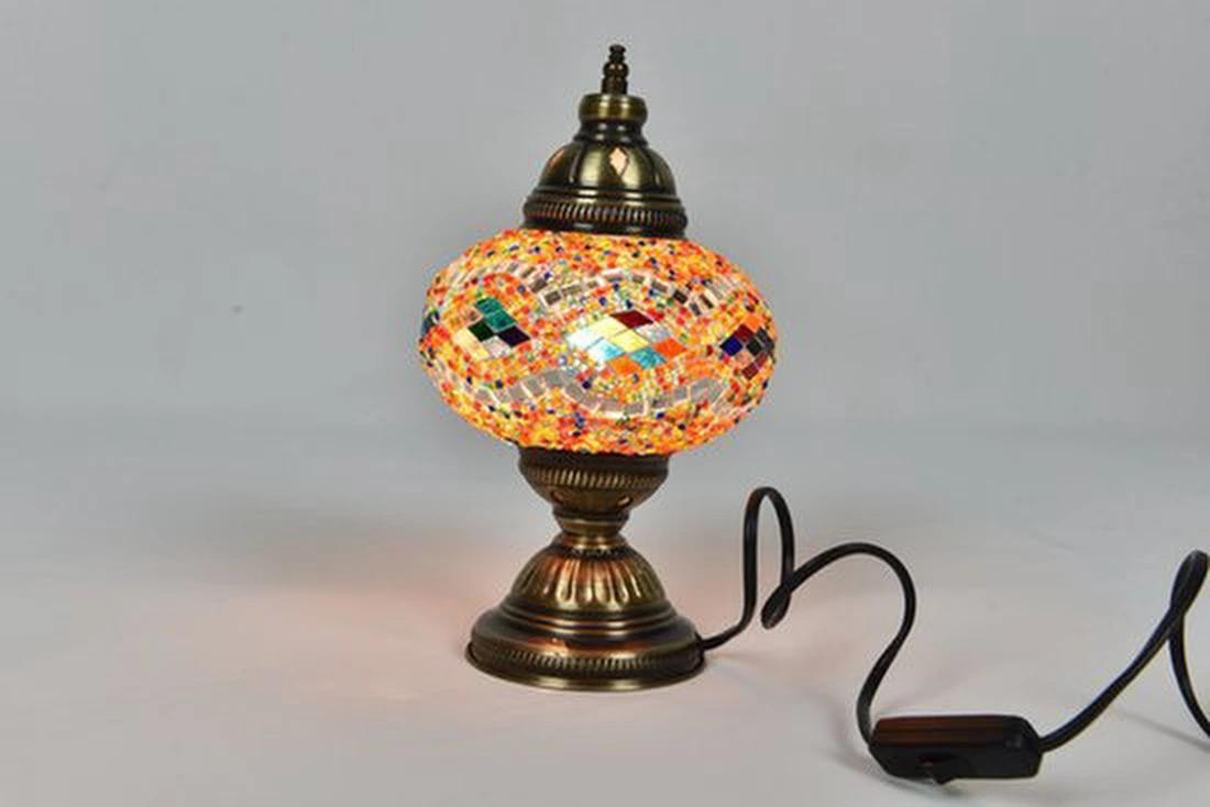 Halay Handgemaakte Turkse tafellamp met accentkleuren voor oosterse sfeerverlichting