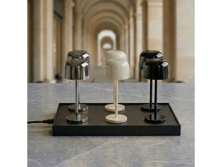 Quill LED-Akkutischlampe chrom/beige/schwarz 6er Ladestation Lucande - Terrasse - Modern - Aluminium - Mit Schirm