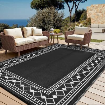 Garvee Modern Bordered Checkered Outdoor Rug