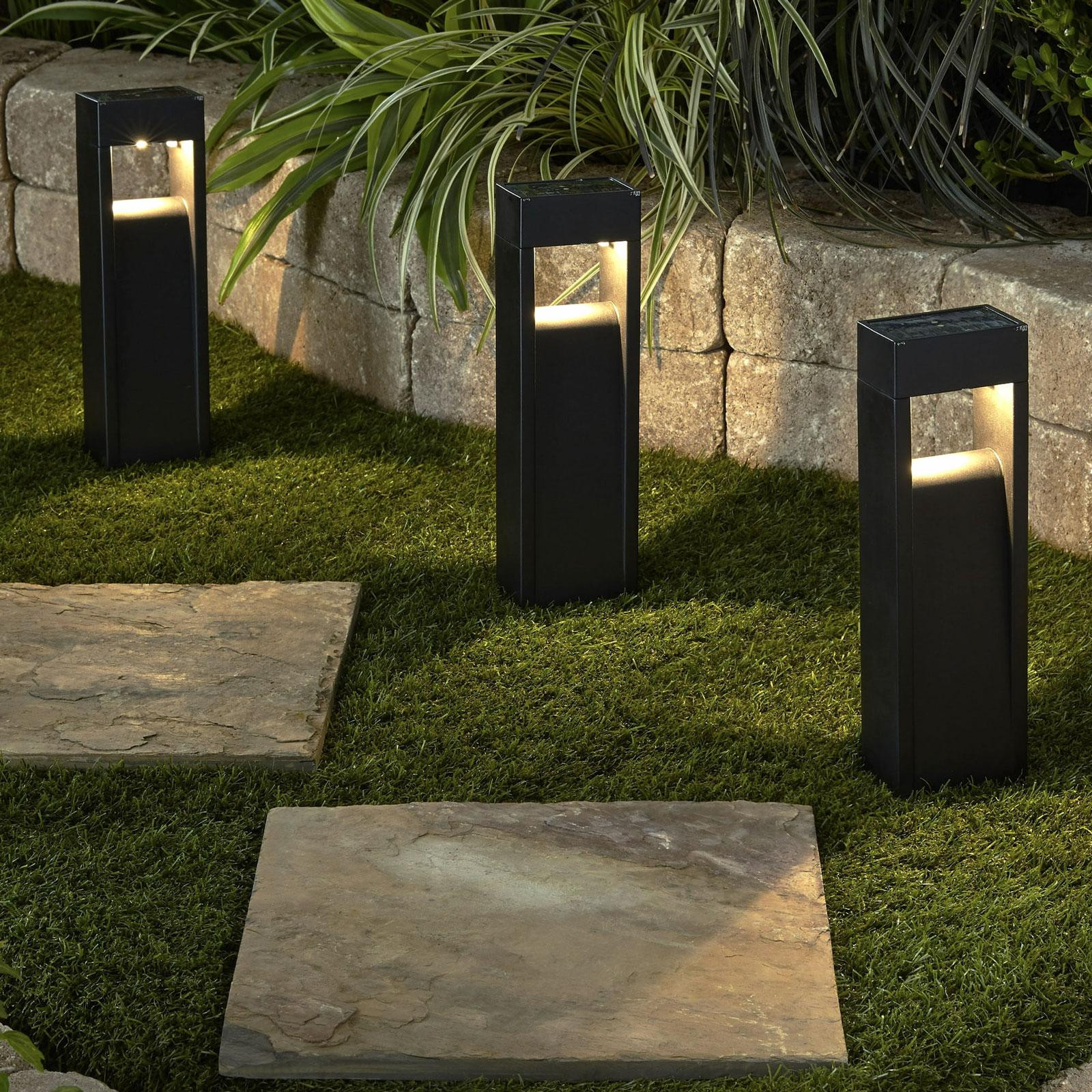 GLOBIZ Verplaatsbare LED zonnelamp met grondpen voor tuin en terras
