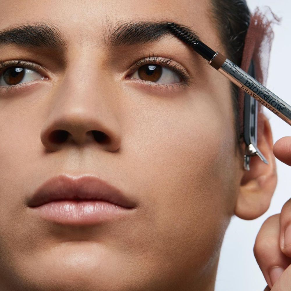 Christian Dior show Brow Styler Waterproof 0,09g 02 Chestnut