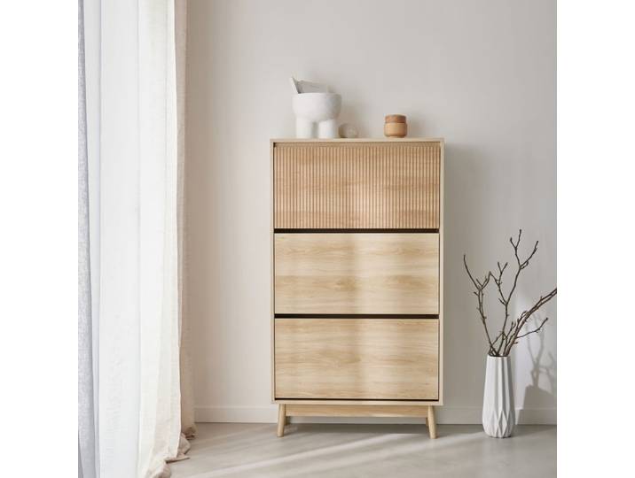 Meuble à chaussures scandinave décor bois clair