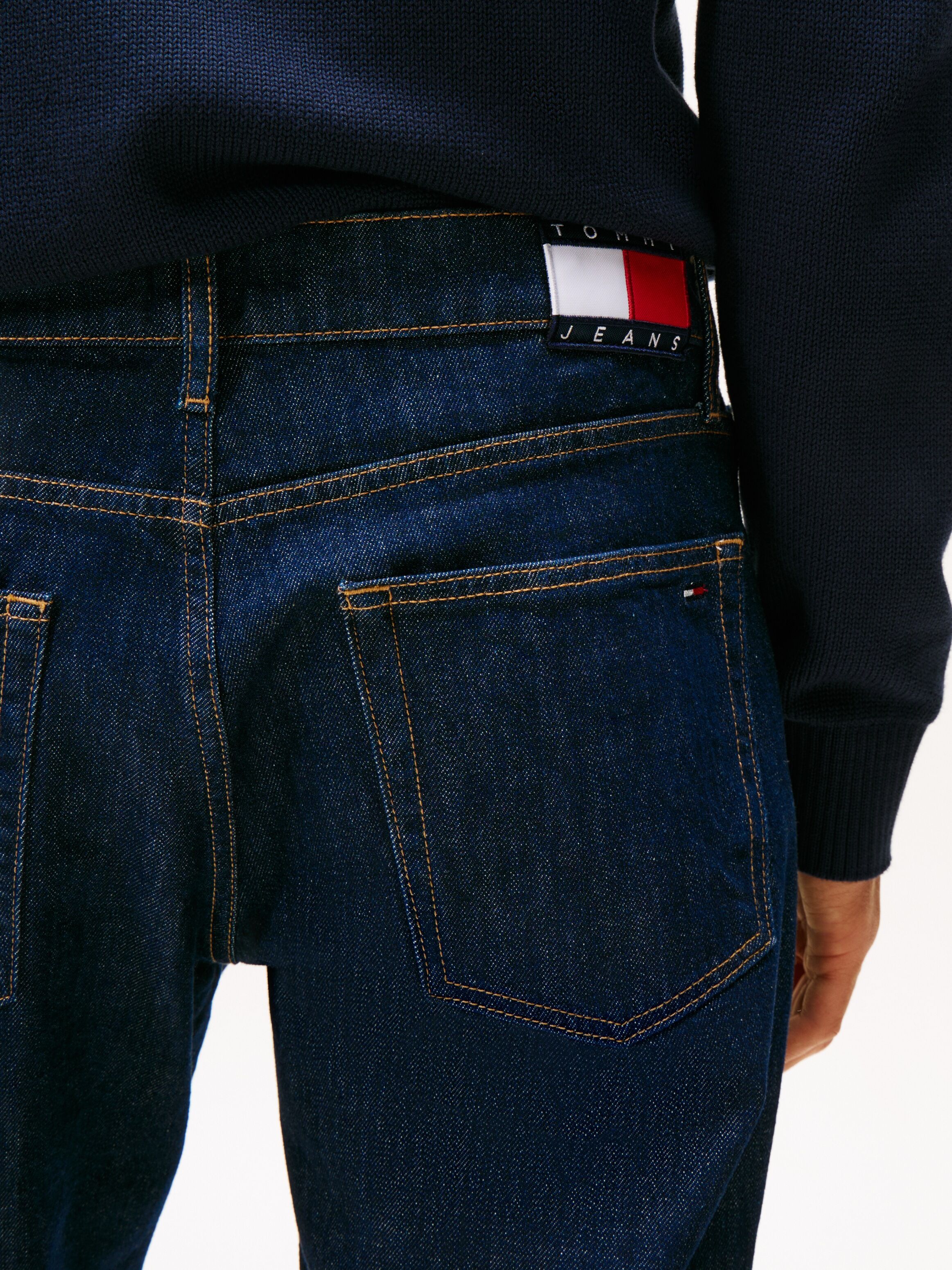 Slim-fit-Jeans TOMMY JEANS "Ryan Regular Slim Straight", Herren, Gr. 30, Länge 32, blau (denim schwarz4), Denim/Jeans, Obermaterial: 99% Baumwolle, 1% Elasthan, slim fit lang, Jeans Slim-fit-Jeans, Slim‑Straight‑Jeans aus hochwertigem Denim regulärer Leib
