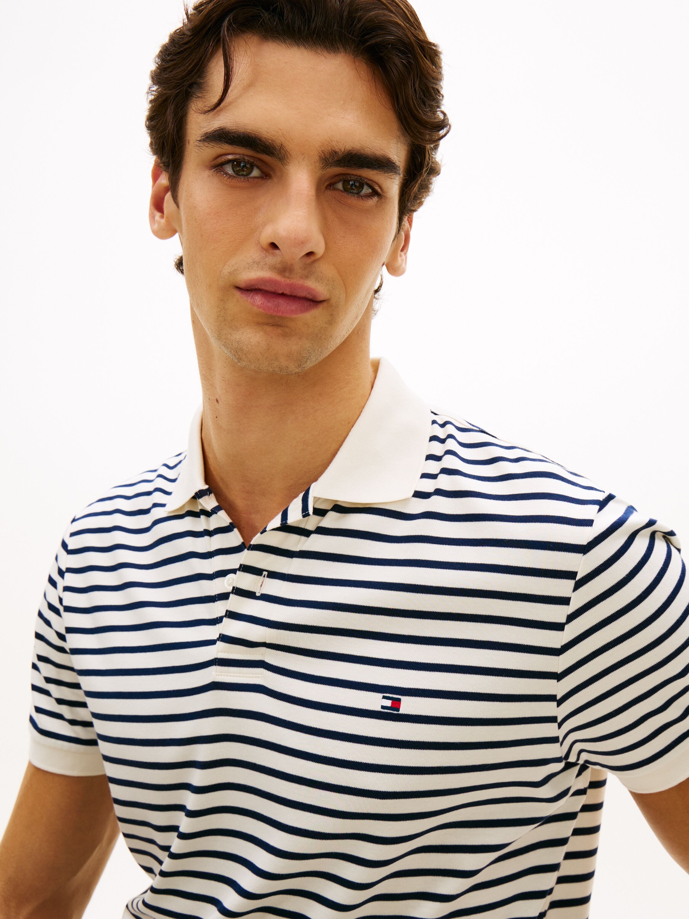 Tommy Hilfiger "LIQUID COTTON REGULAR SEASONAL" mit Logostickerei