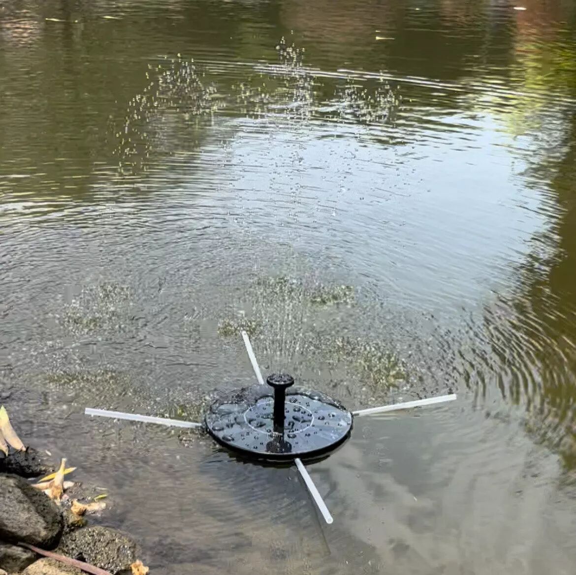 INF Solar Springbrunnen mit bunter Beleuchtung und 6 Düsen