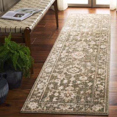 SAFAVIEH Hazel Emmanuelle Traditional Oriental Rug