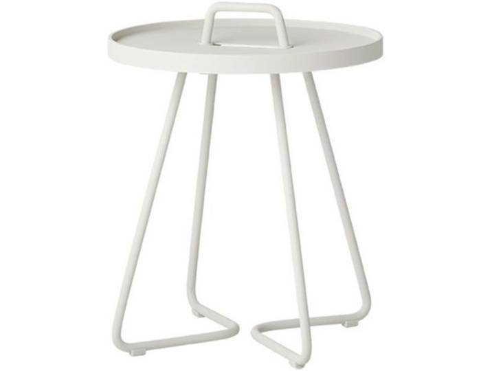 Beistelltische On-the-move Cane-line, Designer Christina Strand, Niels Hvass, 37x46.5x37 cm
