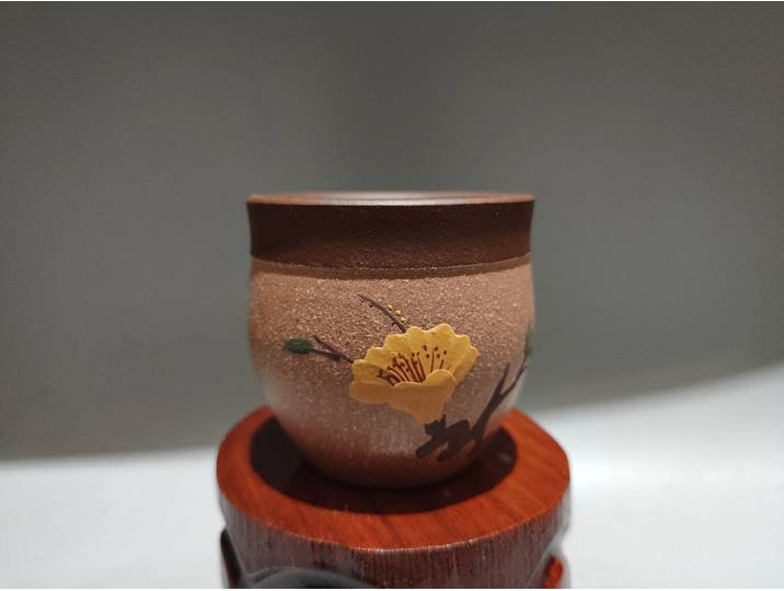 Yixing théière en argile violette motif Lotus et chrysanthème bicolore tasse à thé en argile violette verre à vin givré bouilloire théière Flagon