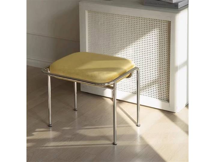 Tabouret de coiffeuse de style rétro, tabouret de coiffeuse simple, tabouret de coiffeuse domestique avec assise rembourrée, tabouret de coiffeuse crème pour chambre à coucher