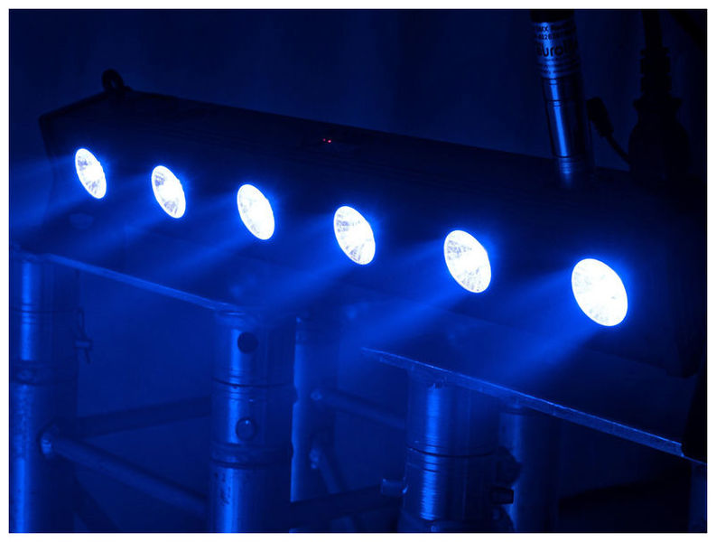 EuroLite LED Bar-6 QCL RGB+UV