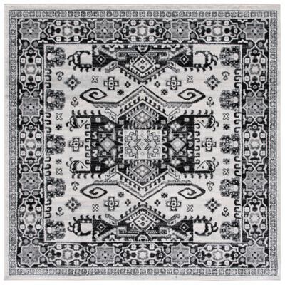 SAFAVIEH Tulum Irmak Bohemian & Eclectic Rug