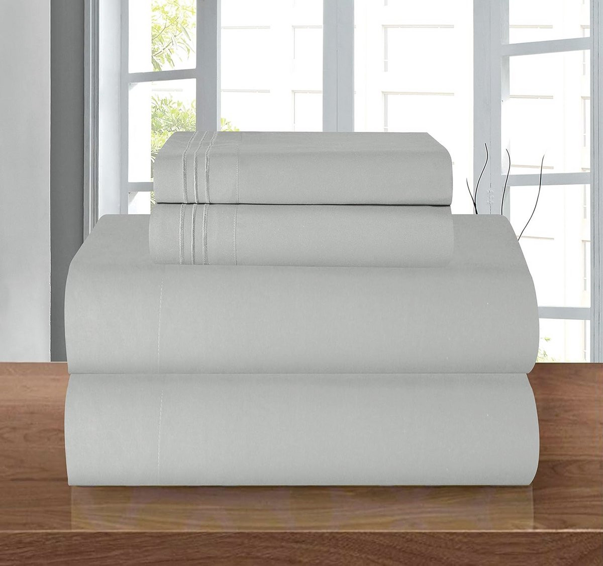 4-delige luxe beddengoed set van kreukvrije microvezel met hoeslaken en kussenslopen