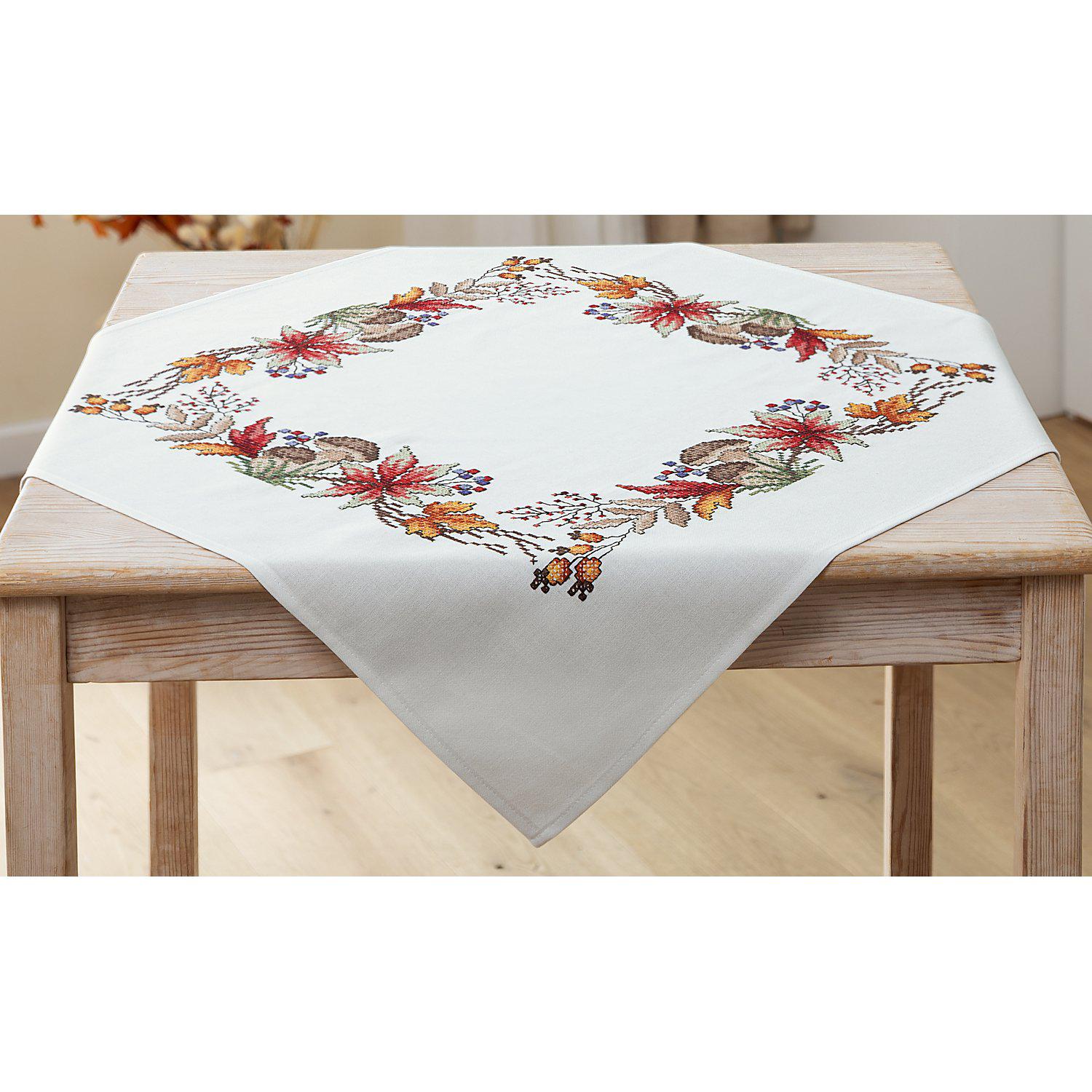 Stickmitteldecke "Herbstzauber"