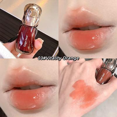 Lush Living Finds Youthful Plumping Effect, Autumn Winter Hydrating Formula, Mirror Gloss Finish 3