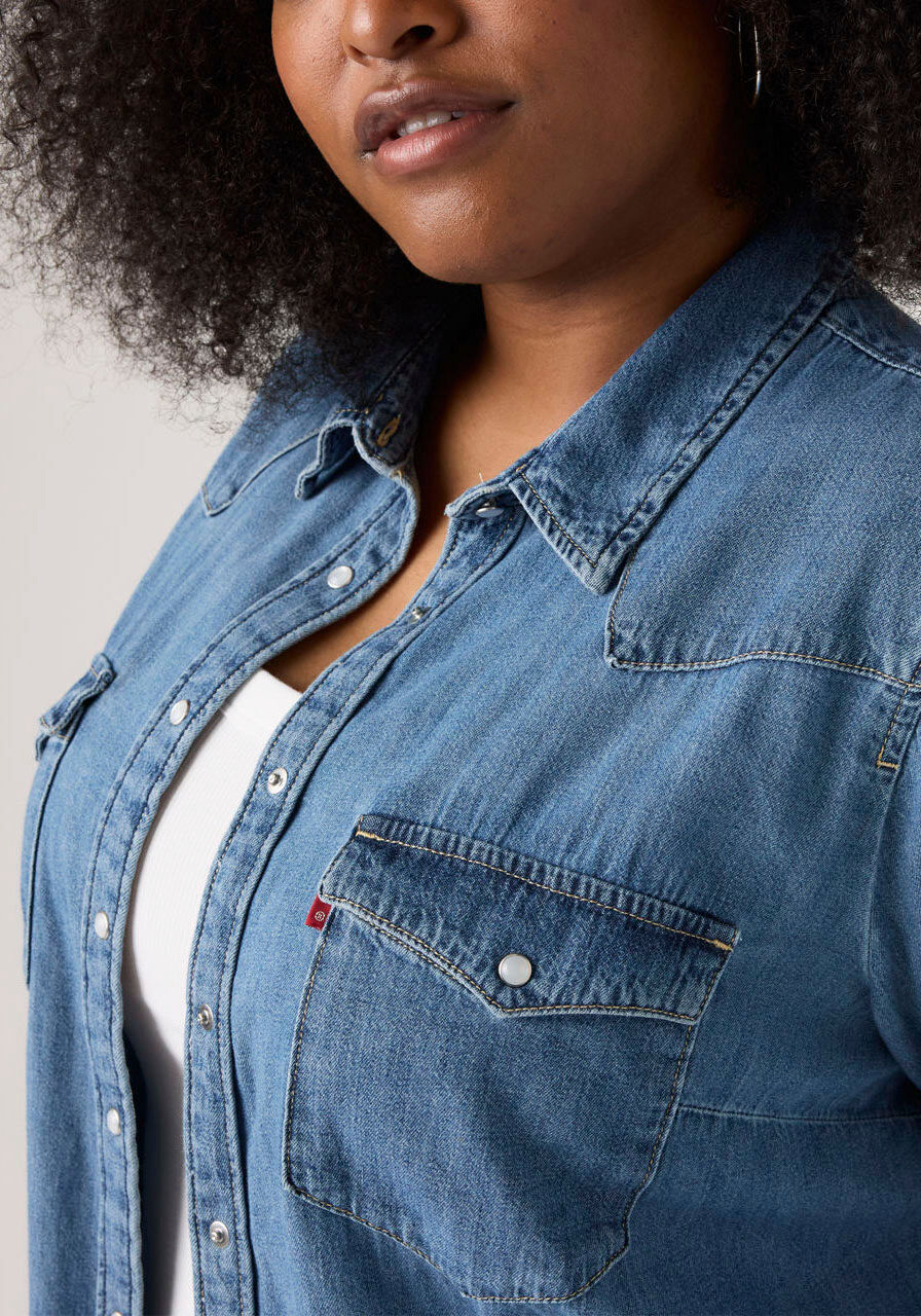 Jeansbluse LEVI'S PLUS "PL ULTIMATE WESTERN T3", Damen, Gr. XL (46/48), blau (mighty fine), Web, Obermaterial: 100% Baumwolle, unifarben, regular fit normal, ohne Ausschnitt, Manschette, Blusen Jeansbluse, mit Taschen mighty fine XL (46/48)