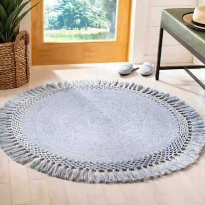 SAFAVIEH Handmade Sahara Promila Tassel Rug