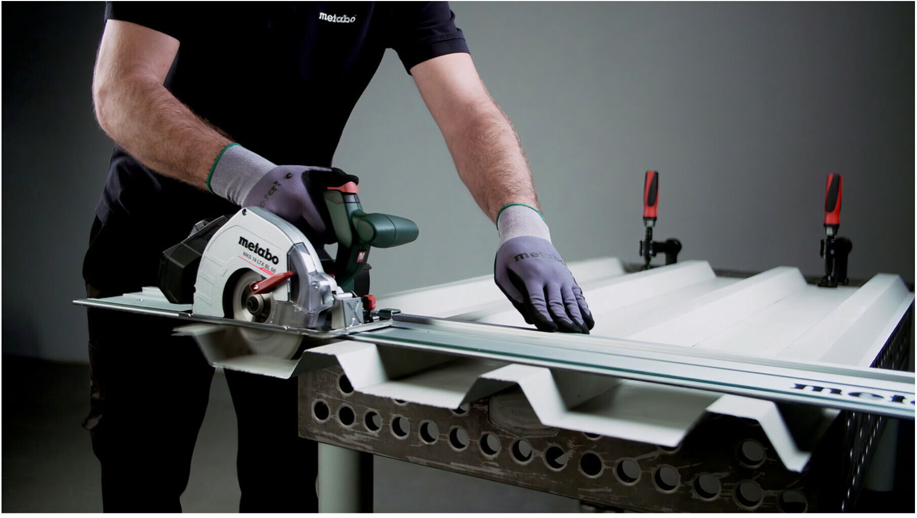 Metabo FS 160 Führungsschiene in Tasche, 160 cm, 629011700)