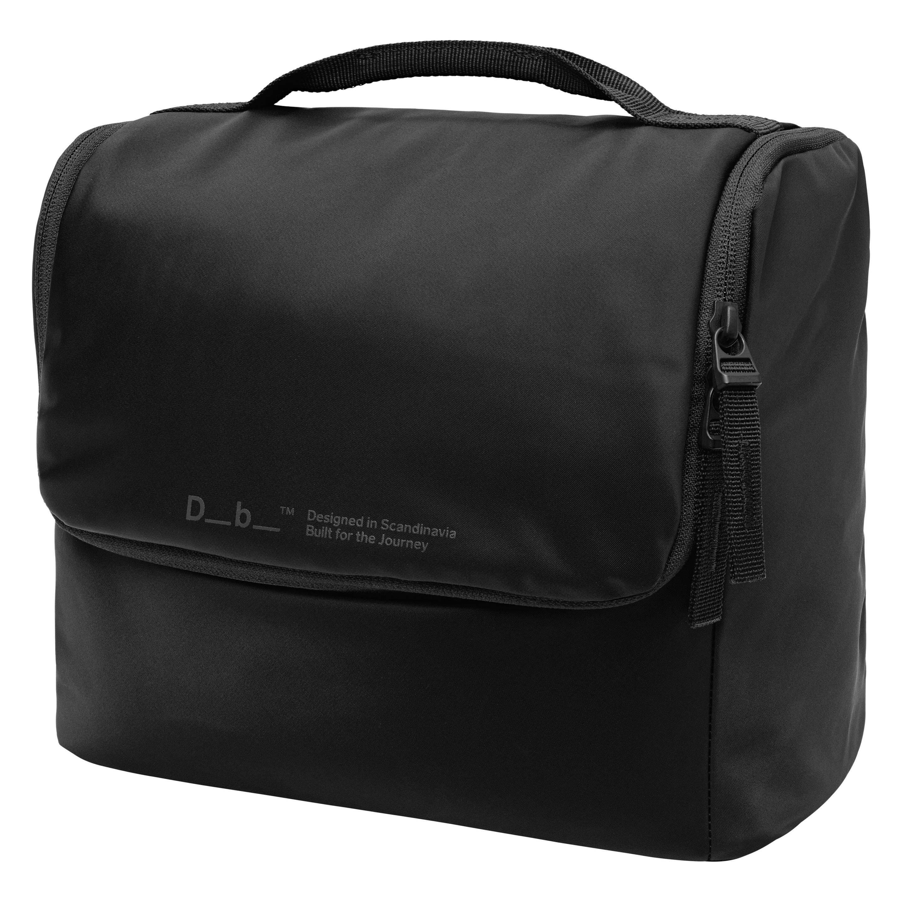 DB Sports Essential Washbag M, schwarz (6.70 l) (54613170)